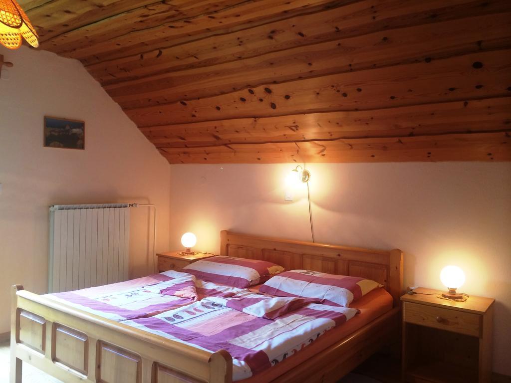Farm Stay Juvanija Solčava Kültér fotó