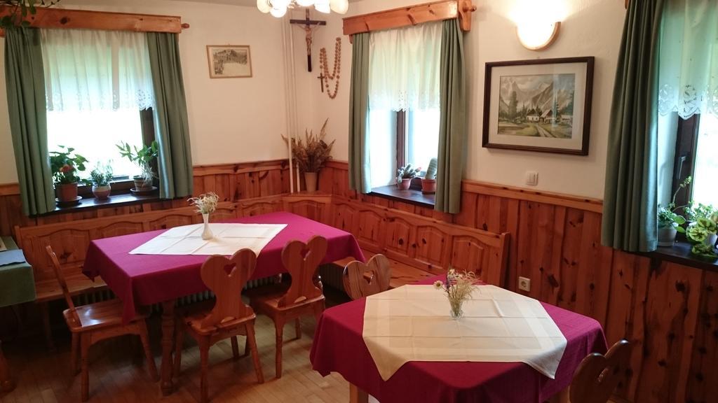 Farm Stay Juvanija Solčava Kültér fotó
